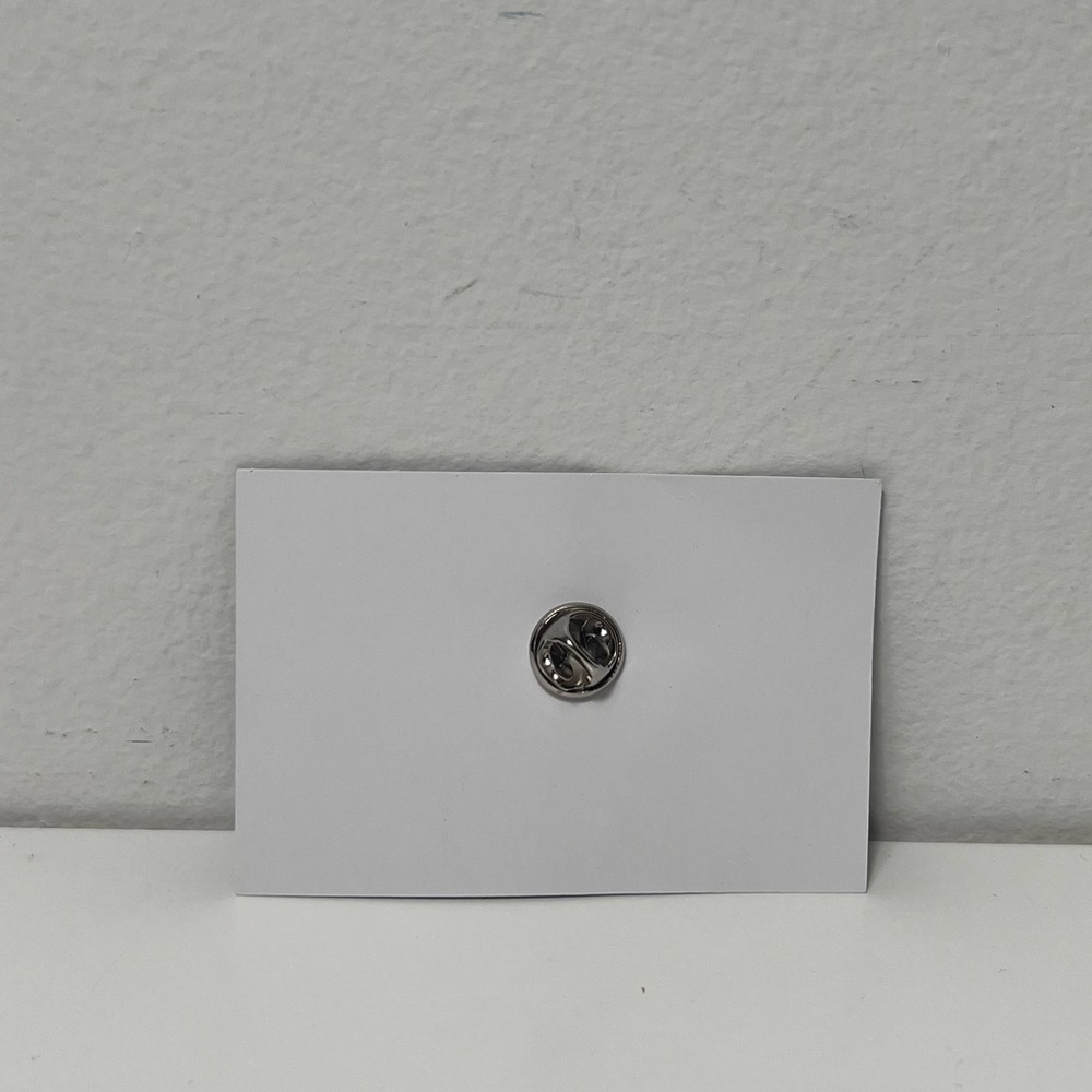 American Airlines Remembering PSA Airlines Flight 5342
Commemorative Ribbon Pin - Picture 3 of 9